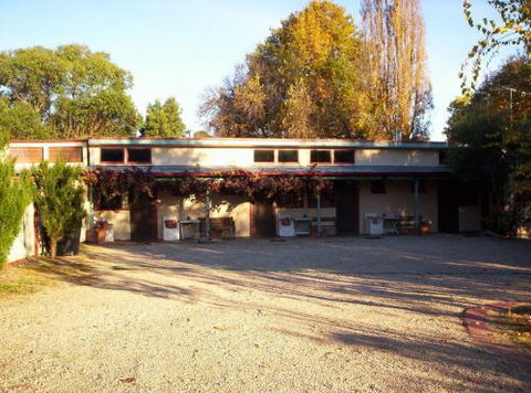 Colonial Motel Omeo - Accommodation Main Beach 2