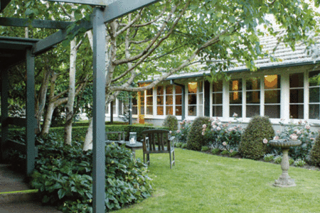 Links House - Accommodation Main Beach 3