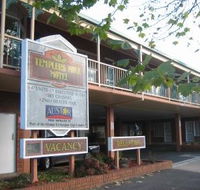 Templers Mill Motel - Accommodation Main Beach
