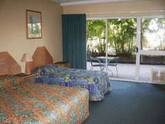 Best Western Outrigger Resort - Accommodation Main Beach 2