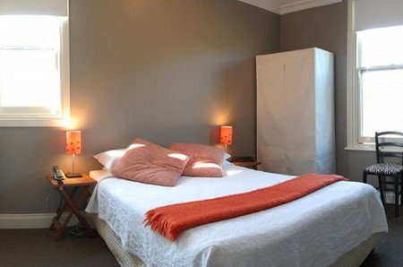 Athelstane House - Accommodation Main Beach 2