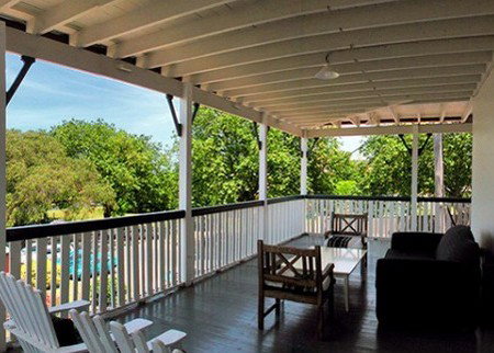 Athelstane House - Accommodation Main Beach 3