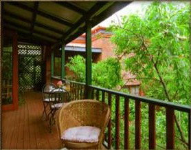 Storey Grange Bed & Breakfast - Accommodation Main Beach 0