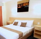 Emerald Maraboon Motor Inn - Accommodation Main Beach