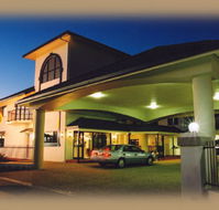 Villa Capri Rockhampton - Accommodation Main Beach