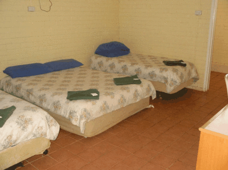 John Eyre Motel - Accommodation Main Beach