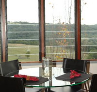 Rosebrook Cottages - Accommodation Main Beach