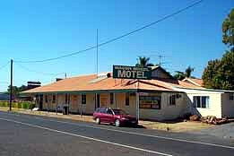Wagon Wheel Motel - Accommodation Main Beach 0