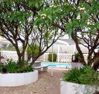 Inland Oasis Motel - Accommodation Main Beach