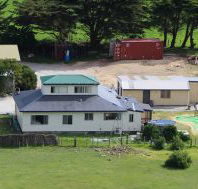 King Island Golf and Surf Accommodation - Accommodation Main Beach