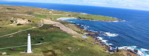 King Island Golf And Surf Accommodation - Accommodation Main Beach 1
