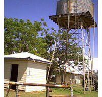 Brolga Downs Guest Houses - Accommodation Main Beach