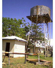 Brolga Downs Guest Houses - Accommodation Main Beach 0