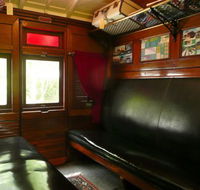 Mt Nebo Railway Carriage amp Chalet - Accommodation Main Beach