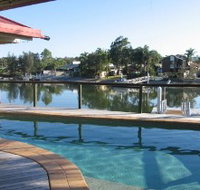 Mooloolaba Canal Holiday House - Accommodation Main Beach