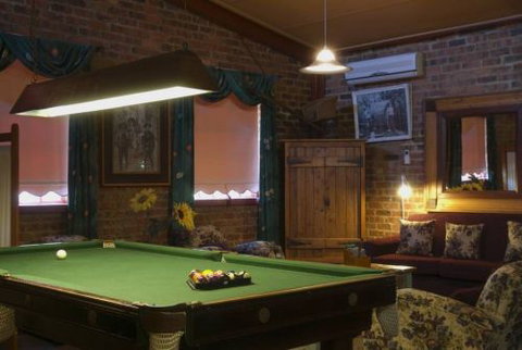 Eagle Foundry B & B - Accommodation Main Beach 0