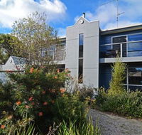 Barrakee Beach House - Accommodation Main Beach