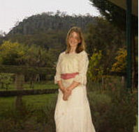 Hanging Rock Cottage - Accommodation Main Beach
