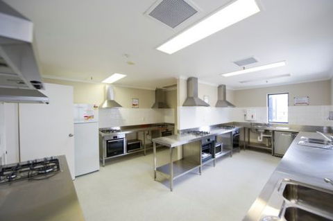 UniLodge On Margaret - Accommodation Main Beach 4