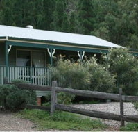 Carellen Holiday Cottages - Accommodation Main Beach