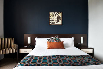 175 (formerly Wesley Lodge) - Accommodation Main Beach 1