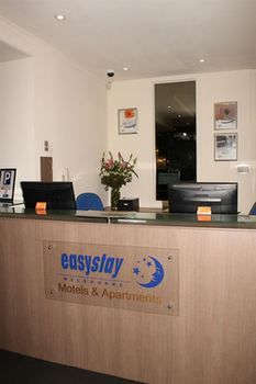 Easystay Apartments Raglan Street - Accommodation Main Beach 21