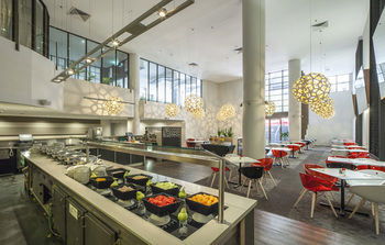 Ibis Melbourne Hotel And Apartments - Accommodation Main Beach 1