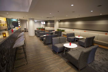 Ibis Melbourne Hotel And Apartments - Accommodation Main Beach 9