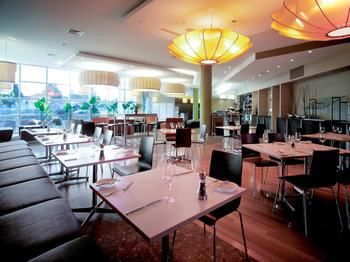 Ibis Melbourne Glen Waverley - Accommodation Main Beach 21