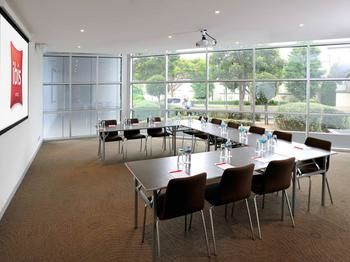 Ibis Melbourne Glen Waverley - Accommodation Main Beach 24