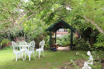 Storey Grange - Accommodation Main Beach 18