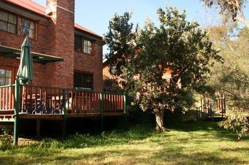 Storey Grange - Accommodation Main Beach 24