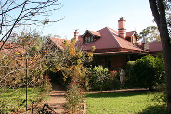 Storey Grange - Accommodation Main Beach 38