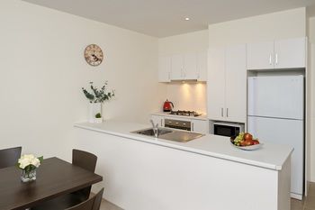 Apartments @ Glen Central ViQi - Accommodation Main Beach 6