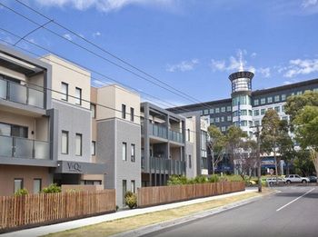 Apartments @ Glen Central ViQi - Accommodation Main Beach 15