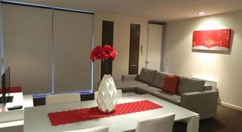 Tribeca Serviced Apartments Melbourne - Accommodation Main Beach 5