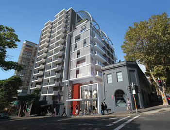 ADGE Boutique Apartment Hotel - Accommodation Main Beach 26