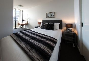 Accent Accommodation At Docklands Melbourne - Accommodation Main Beach 7