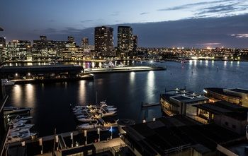 Accent Accommodation At Docklands Melbourne - Accommodation Main Beach 15