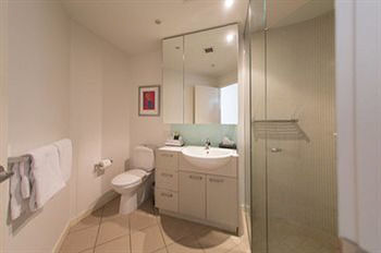 Accent Accommodation At Docklands Melbourne - Accommodation Main Beach 19