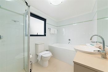 Wyndel Apartments - Herbert - Accommodation Main Beach 4