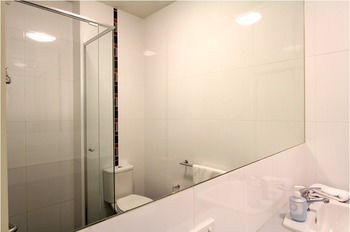 Alston Apartments Hotel - Accommodation Main Beach 0