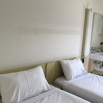 Ibis Budget Fawkner - Accommodation Main Beach 10