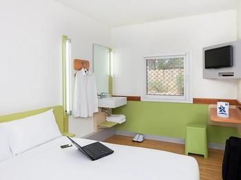Ibis Budget Fawkner - Accommodation Main Beach 24