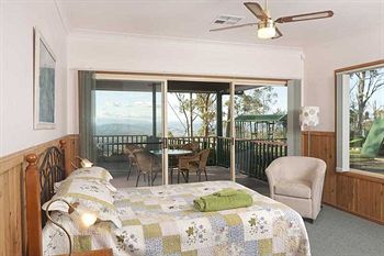 Eagleview Resort - Accommodation Main Beach 8