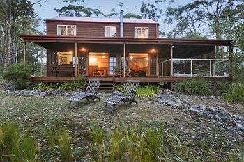 Eagleview Resort - Accommodation Main Beach 16