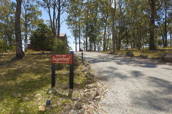 Eagleview Resort - Accommodation Main Beach 43