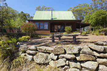 Eagleview Resort - Accommodation Main Beach 51
