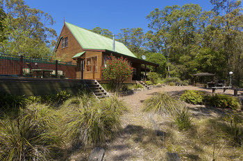 Eagleview Resort - Accommodation Main Beach 81