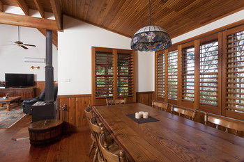 Eagleview Resort - Accommodation Main Beach 86